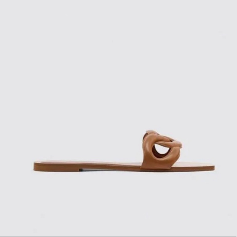Zara Brown Leather Flat Sandals - Picture 5 of 5